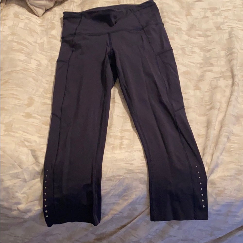LuluLemon Crop